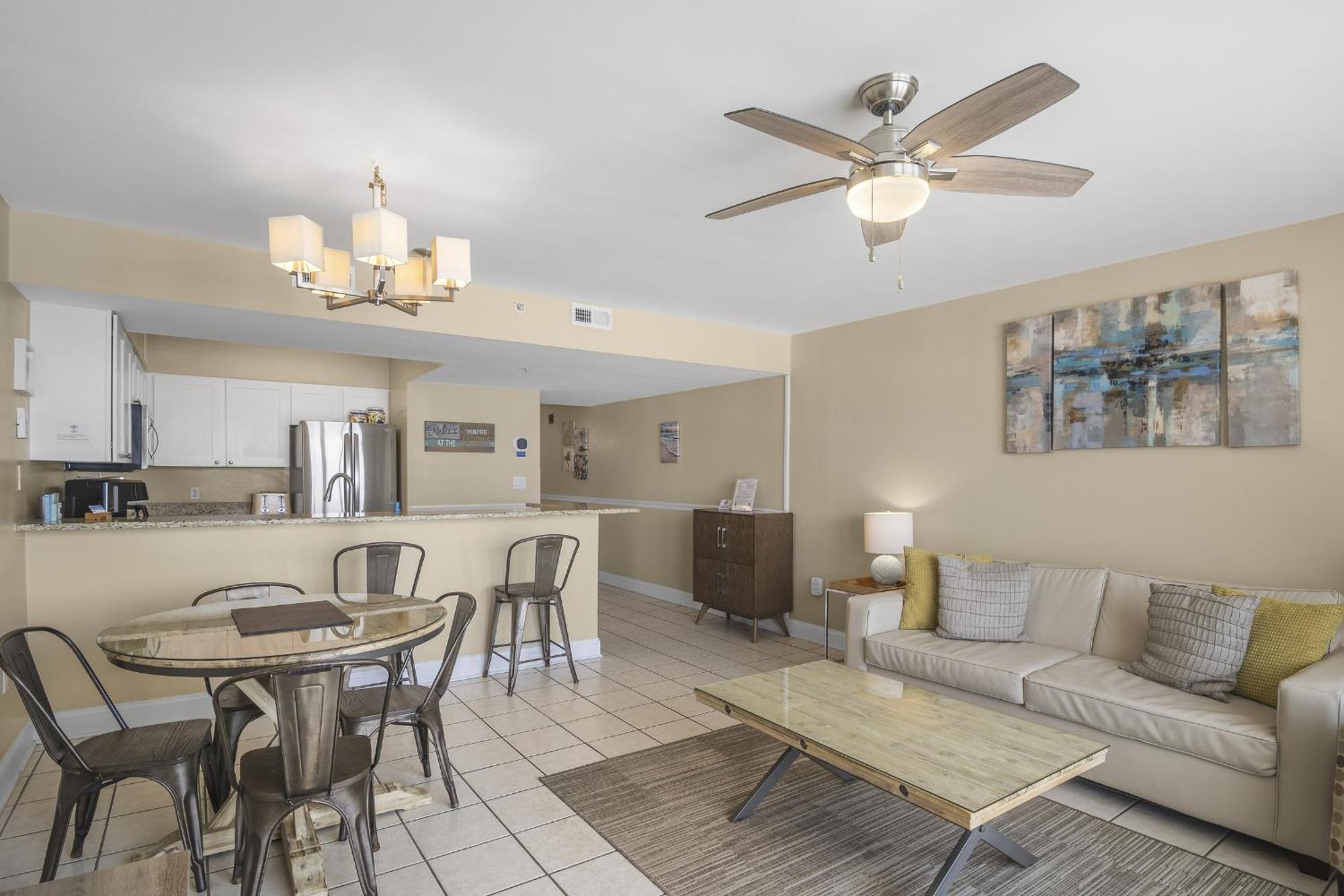 Pelican Beach Resort Condos Destin Habitación foto