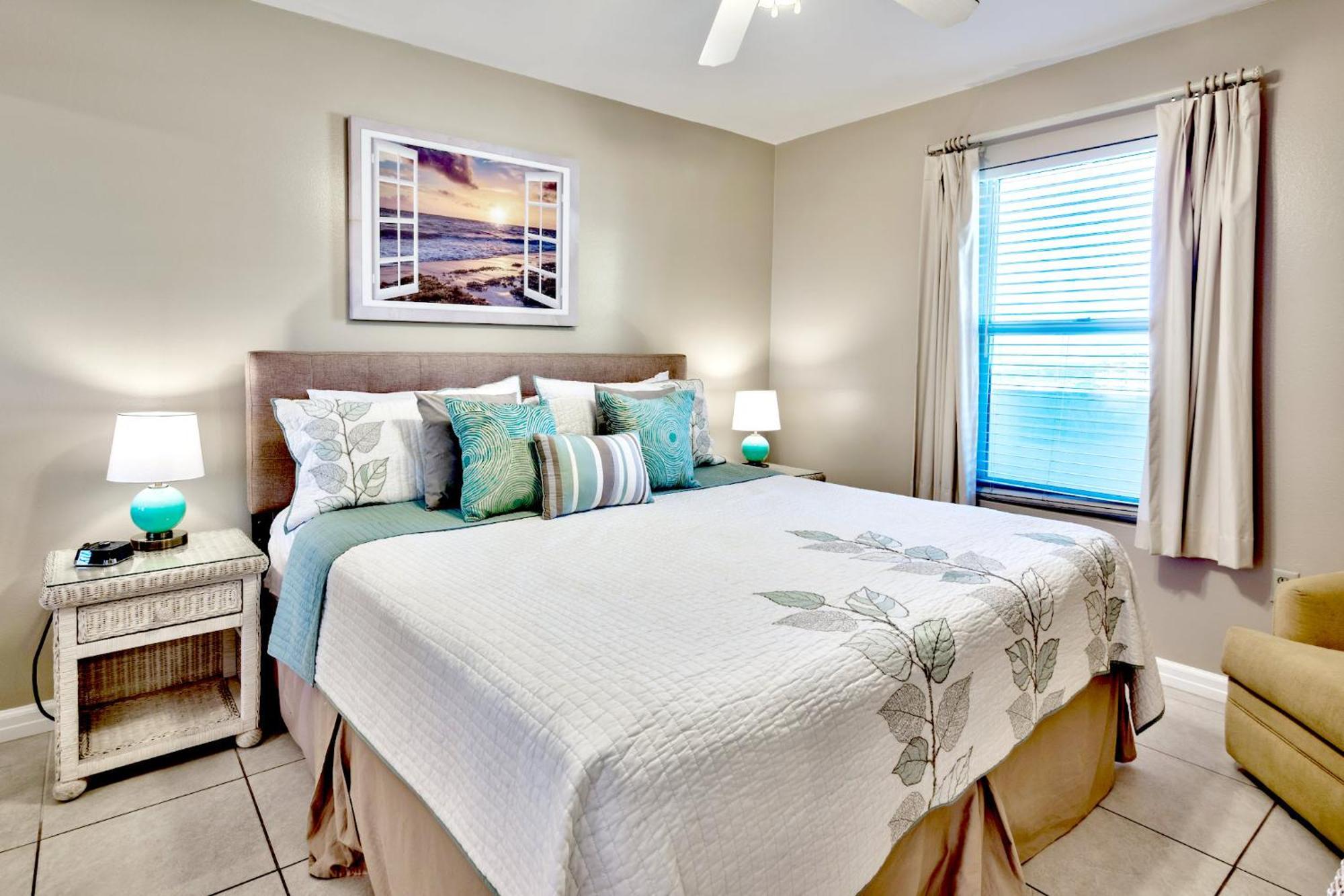 Pelican Beach Resort Condos Destin Habitación foto